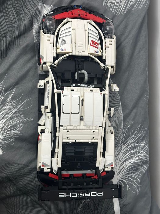 LEGO Technic Porsche 911 RSR