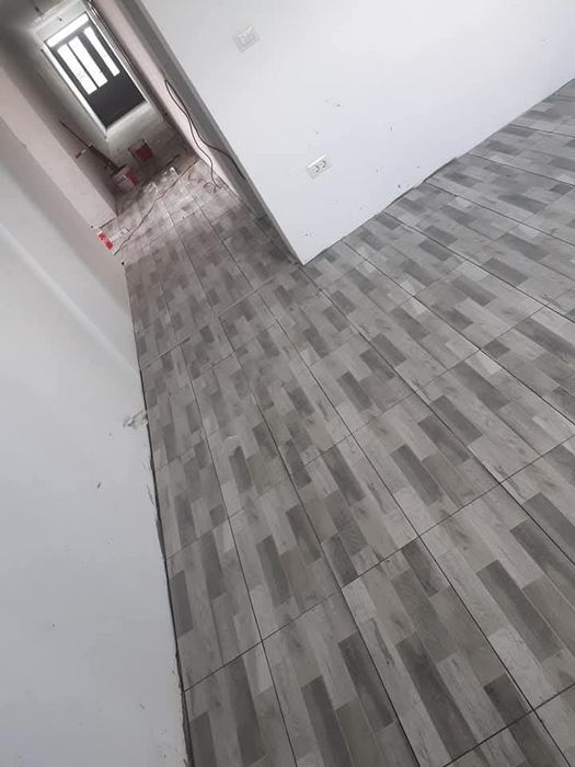 Lucrari in constructi