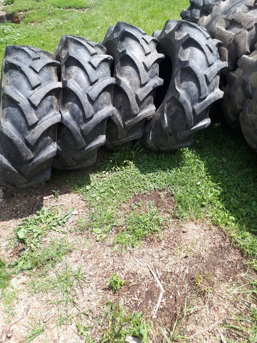 Anvelope 11,5/80R15,3 tractiune
