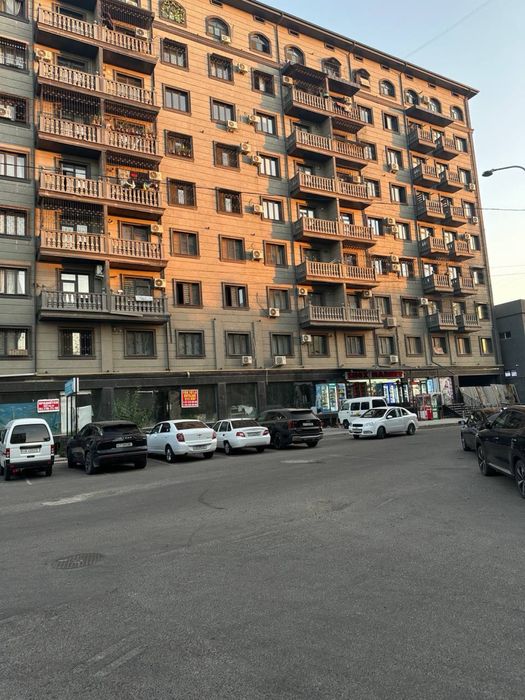 Квартира 4комнатная  Алгоритм ор-р Миллион кафе Учтепа район 31 своя