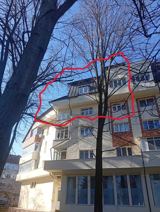 SuperUltracentral! 3 camere, 2 niveluri(scara interioara), vedere Parc, bloc renovat 2025