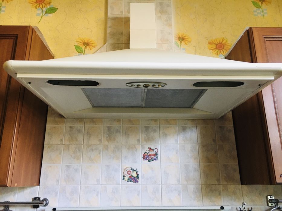 Газовую плиту/духовой шкаф NOGEN, арабского производство MADE IN IRAN