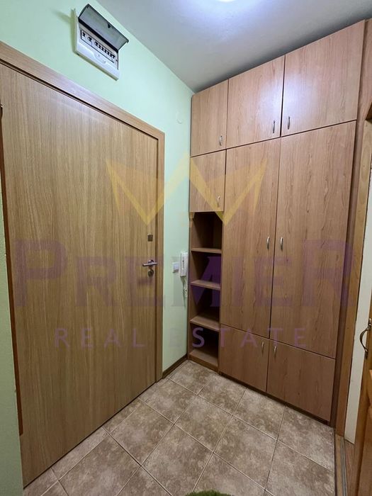 Дава се под наем Едностаен апартамент в Варна, Колхозен пазар - 25 кв.м за 229.5 € - Снимка #6