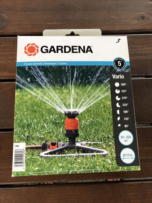 irigator aspersor rotativ gazon gardena