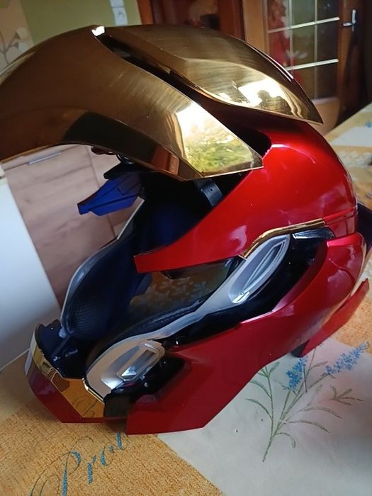 Masca lui Iron man MK 50 motorizat electric, deschidere cu voce, nou