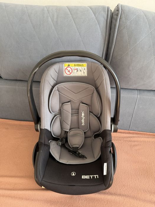 Продам детское авто кресло