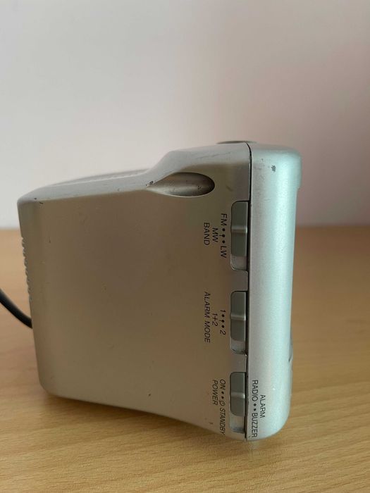 Нов радиочасовник Philips AJ 3115/12