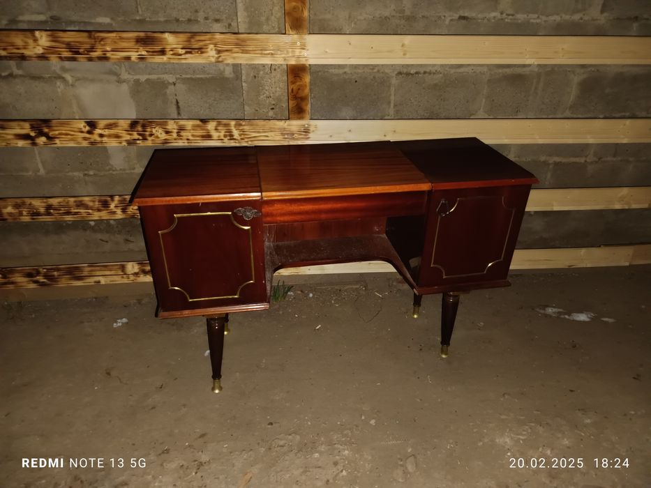 Măsuță de toaleta