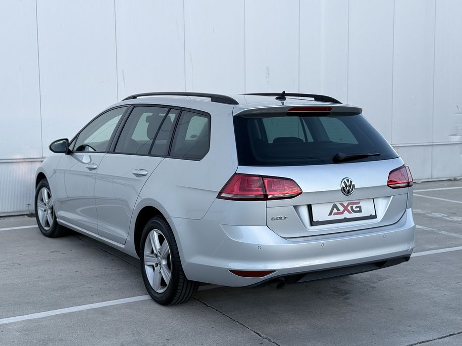 Vw Golf 7 1.6 TDI 105 Cp 2015 Euro 5 | Senzori parcare | Incalzire scaune |