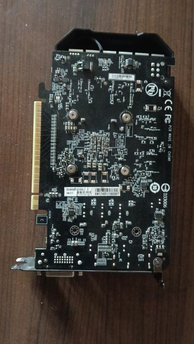 Видео карта 1050TI