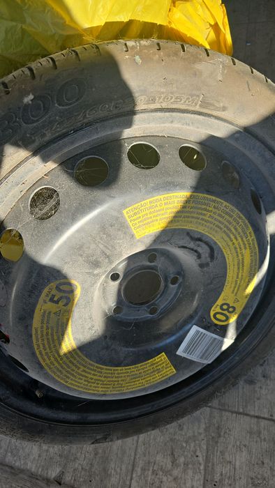 Резервни гуми с джанти и (патерици)