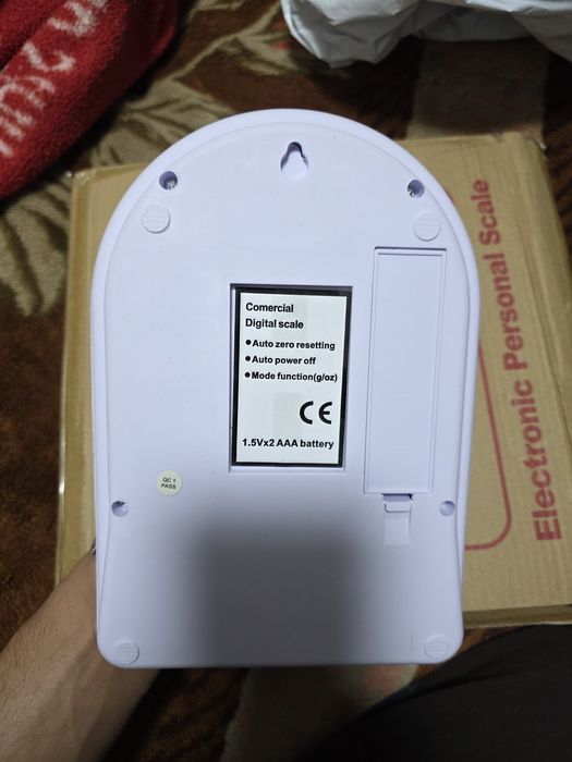 Весы для взвешивания еды