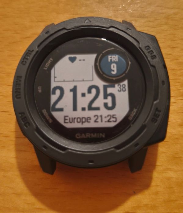 Garmin instinct.