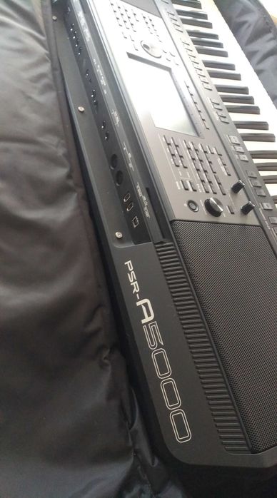 Yamaha PSR A5000 orga cu set complet accesorii