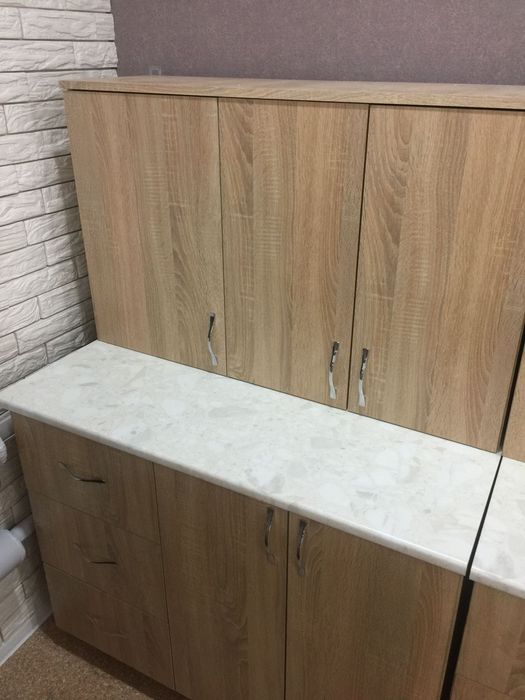 Продам кухни 1 м