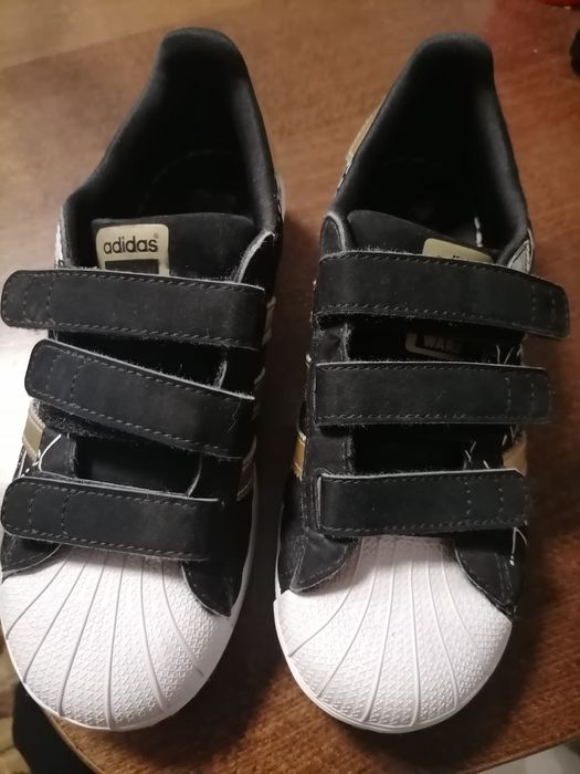 Кецове,  маратонки Adidas, star wars 33номер