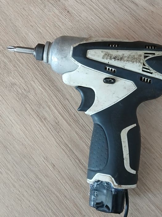 Autofiletanta makita