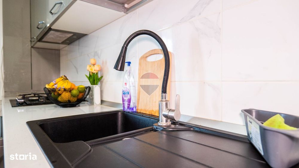 Apartament cu 3 camere de vânzare