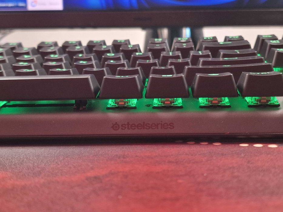 Геймърска Механична Клавиатура Steelseries Apex 7 [Brown Switches]
