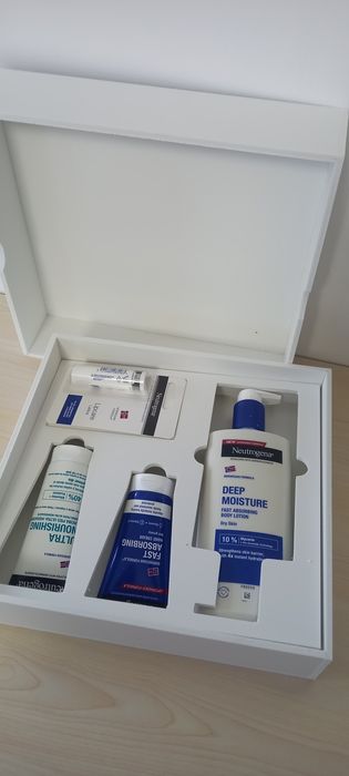 Produse cosmetice de îngrijire Neutrogena