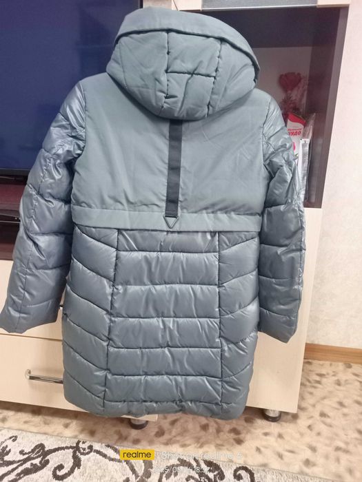 Зимний пуховик на девочку