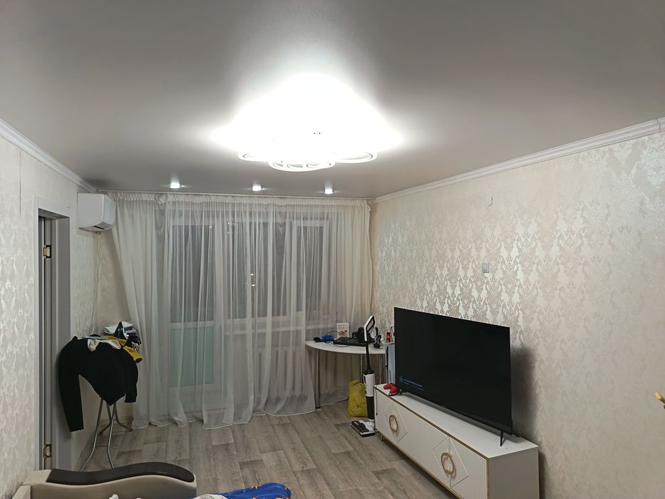 Продам 2х комнатную квартиру в центре города - Widok 2