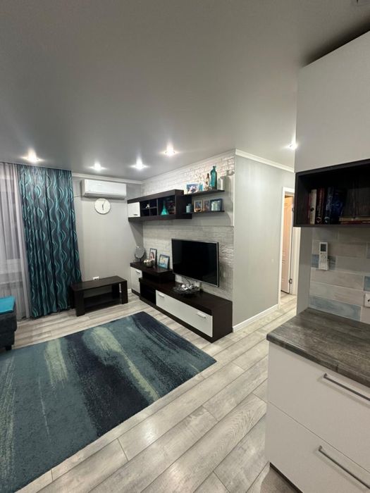 Сдам 2ух комнатную квартиру