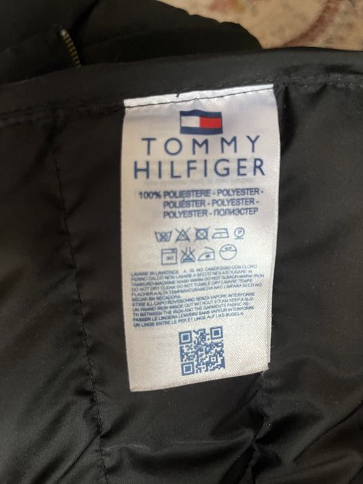 Tommy Hilfiger  демисезонная
