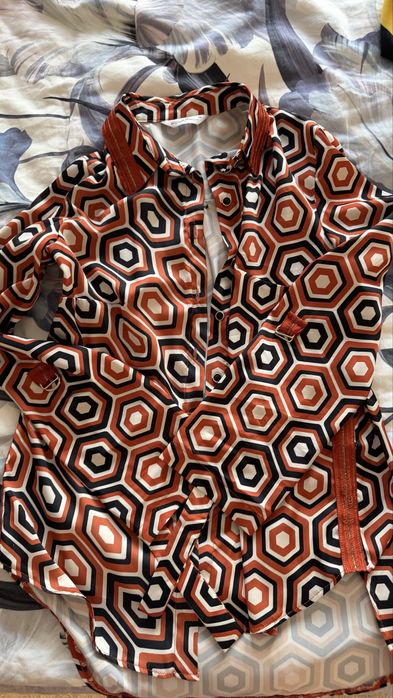 Отдам женские вещи