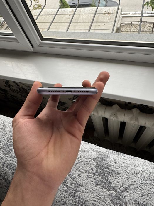 Iphone 11 sirochni sotiladi