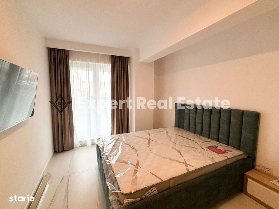 Apartament 3 Camere-Prima Inchiriere-Curte 100 Mp
