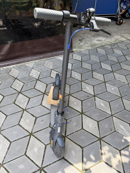 Trotineta electrica MI Electric scooter 3 Xiaomi