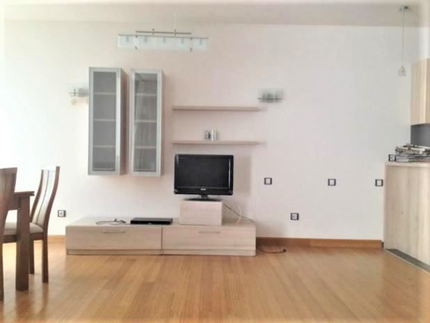 Дава се под наем Двустаен апартамент в София, Студентски град - 70 кв.м за 499 € - Снимка #3