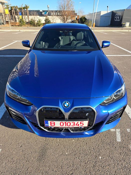 BMW i4 2024 — imagine 2