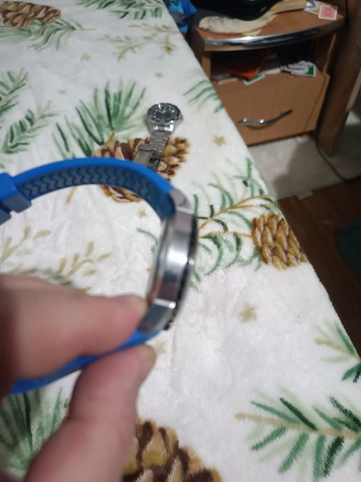 Vând două superbe ceasuri din colecția personală