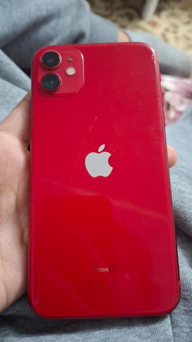 Айфон 11 64гб 40 000