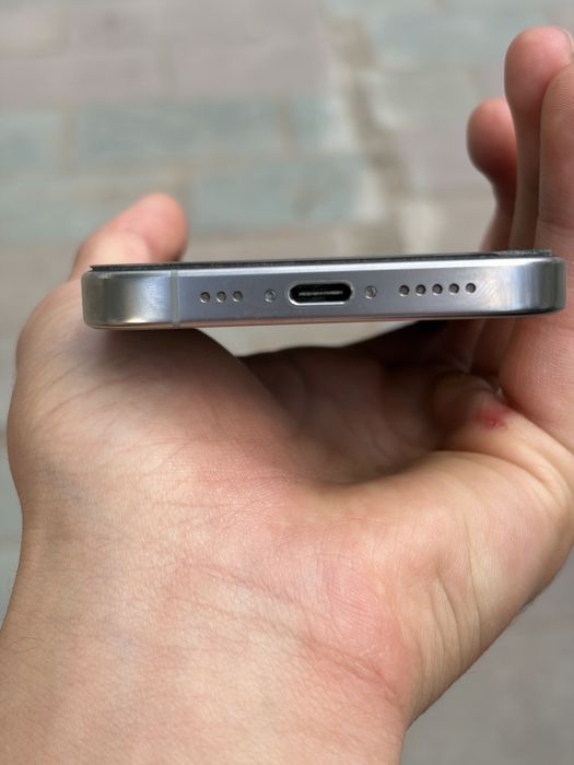 Iphone 16 pro 128 gb