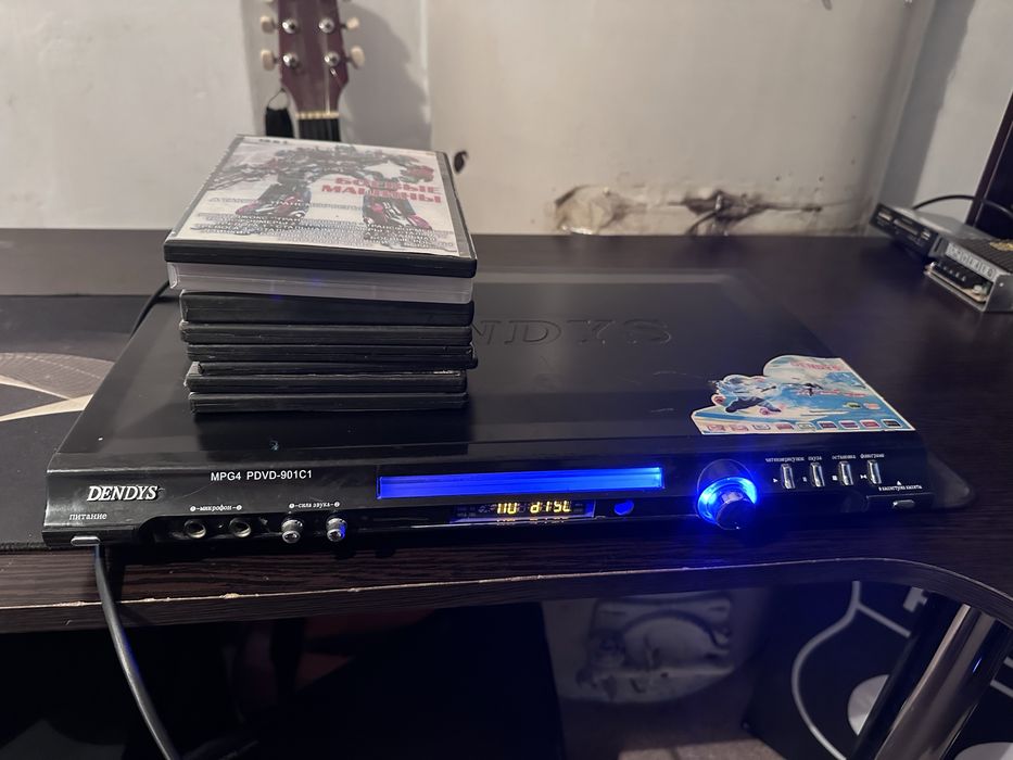DVD плеер Dendys MP4