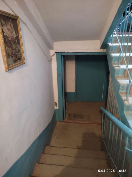 Продам 1 квартиру центр