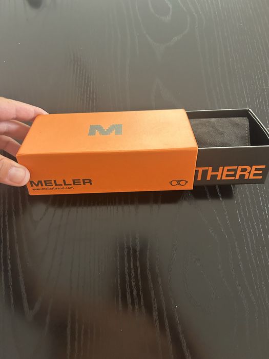 Слънчеви очила  MELLER
