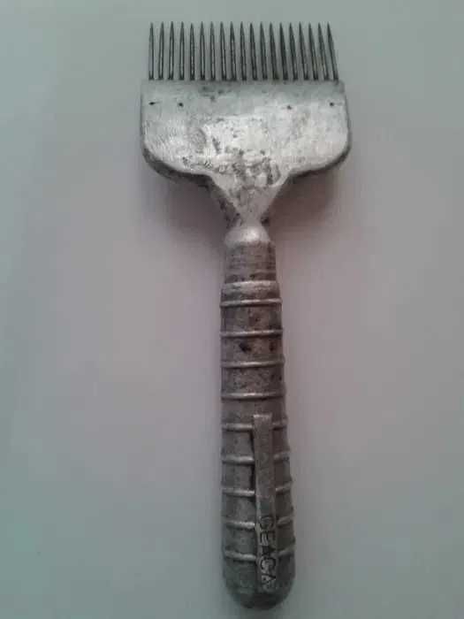 Apicole- Furculita Apicola anii 60 pentru descapacit RARA