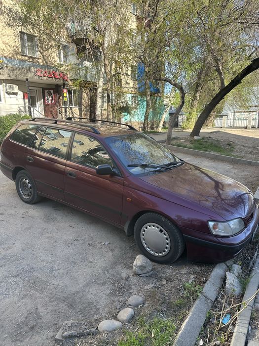 Toyota Карина Универсал