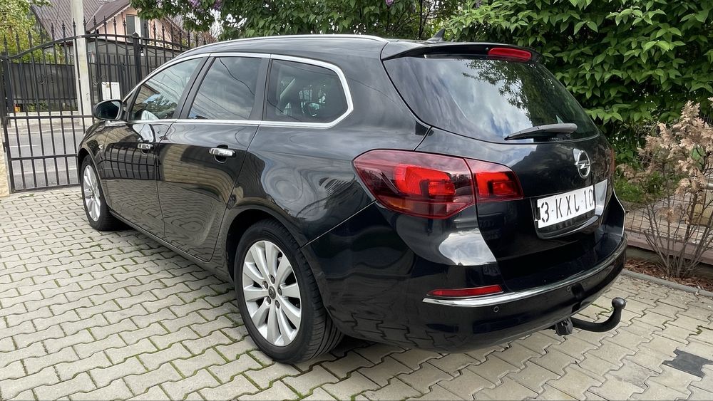 Opel Astra J  1.7Cdti Sports Tourer