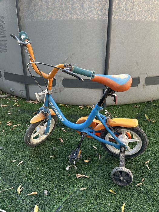 Продам детский велосипед на 2-6 лет