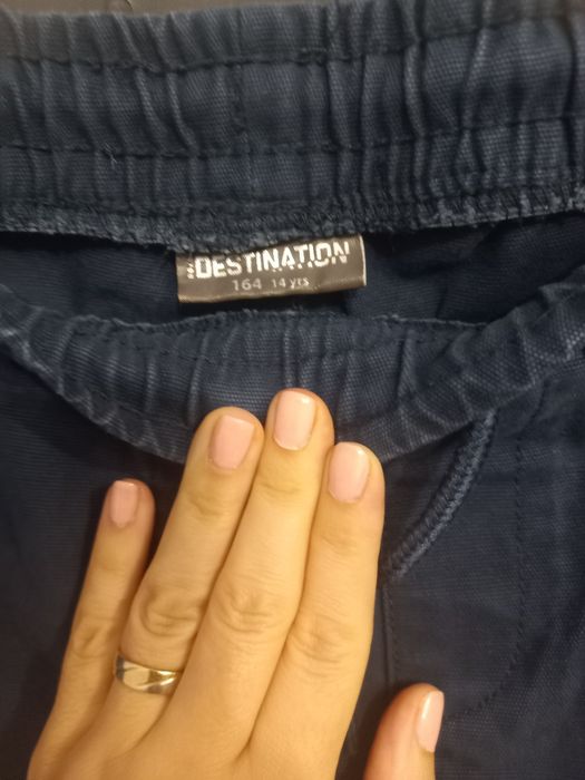 Vând pantalon baieti 164 cm
