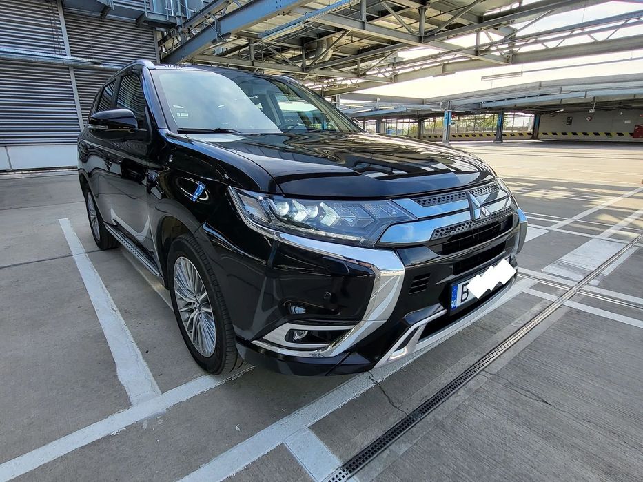 Mitsubishi Outlander PLUG-IN Hybrid 2.4 / 224 CP / 4x4 / 2019