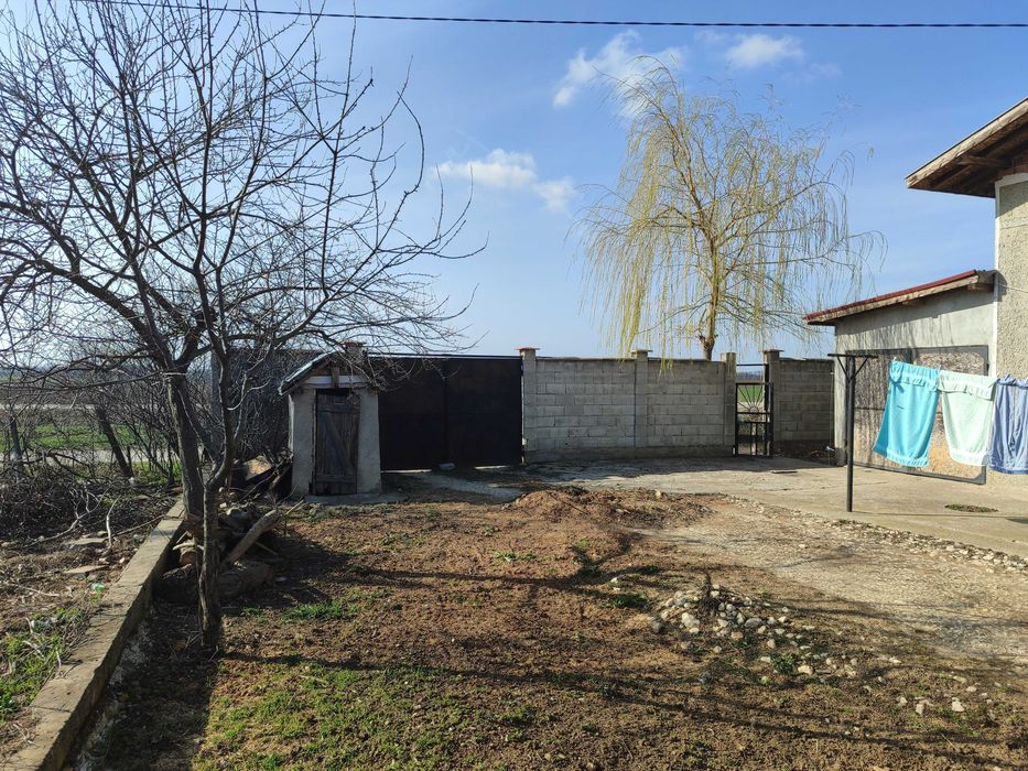 Продава се Къща в с. Стожер, Област Добрич - 100 кв.м за 587 €/кв.м - Снимка #13