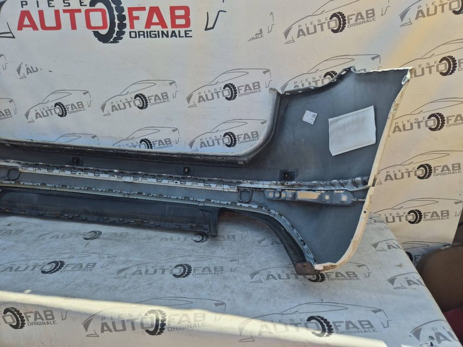 Bara spate Volkswagen Touareg 2 R-Line Facelift an 2015-2016-2017-2018