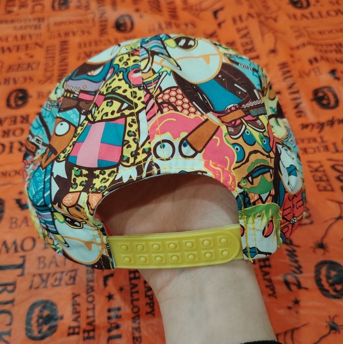 Кепки с регулируемым размером