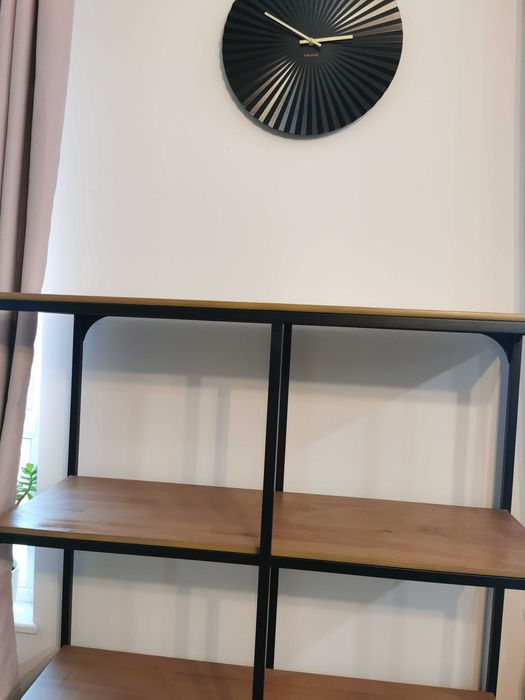 Етажерка  Ikea FJÄLLBO